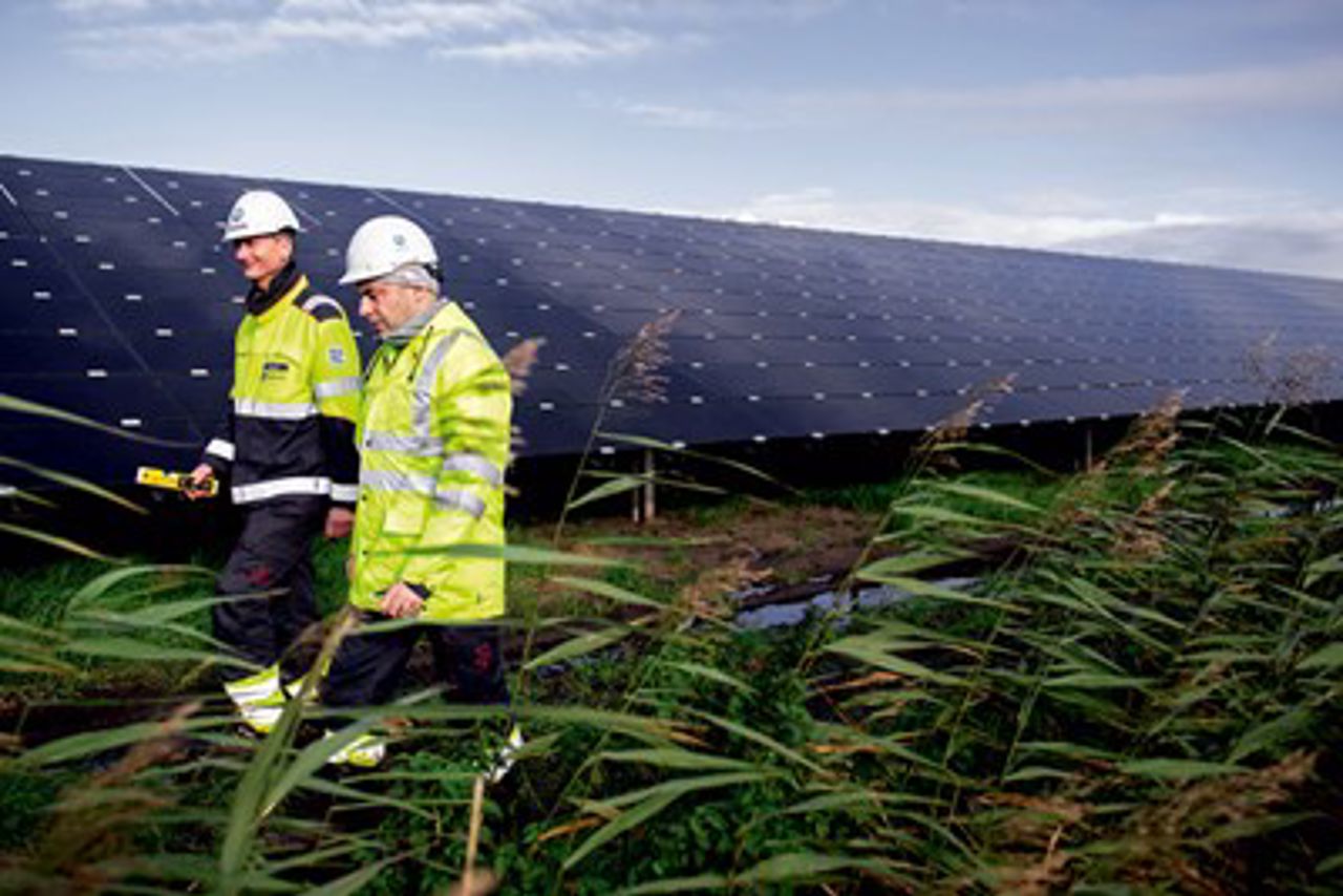 Lange Runde solar energy park in Emmen